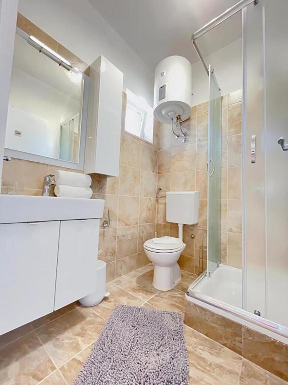 Caramel Comforts In Stinjan Only 800 Meters From The Beach Pula Exteriér fotografie